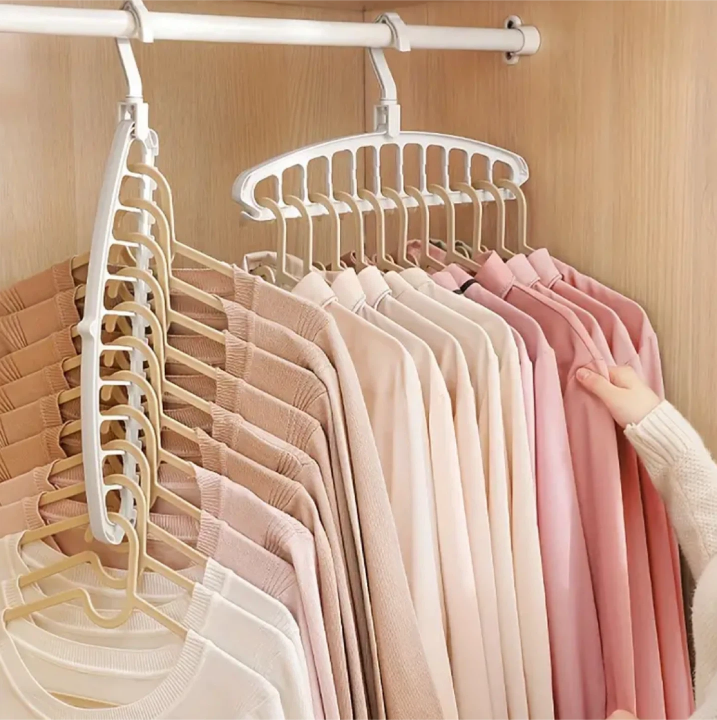 Space saving clothes hangers (set of 18)
