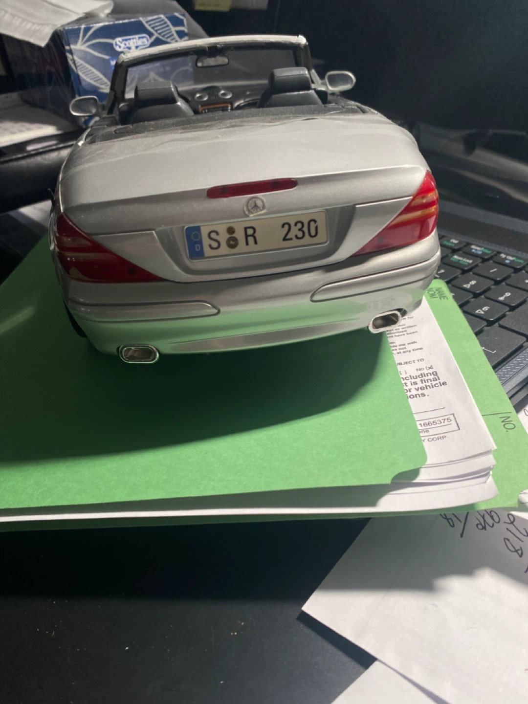 Mercedes-Benz SL 500 Diecast Model Car