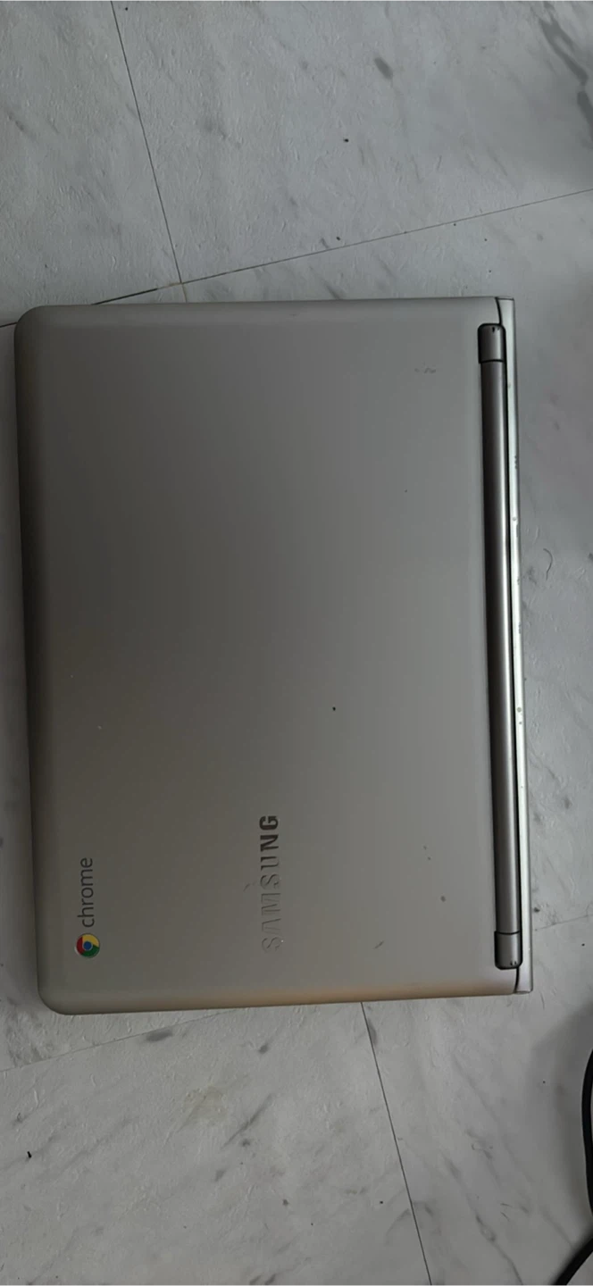 SAMSUNG CHROMEBOOK