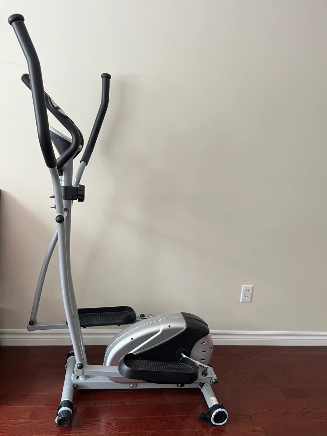 Sunny Magnetic Elliptical Trainer