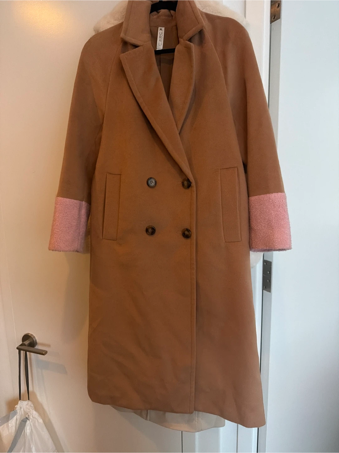 Mural Women's Camel Coat XS Pink Cuffs - photo 2