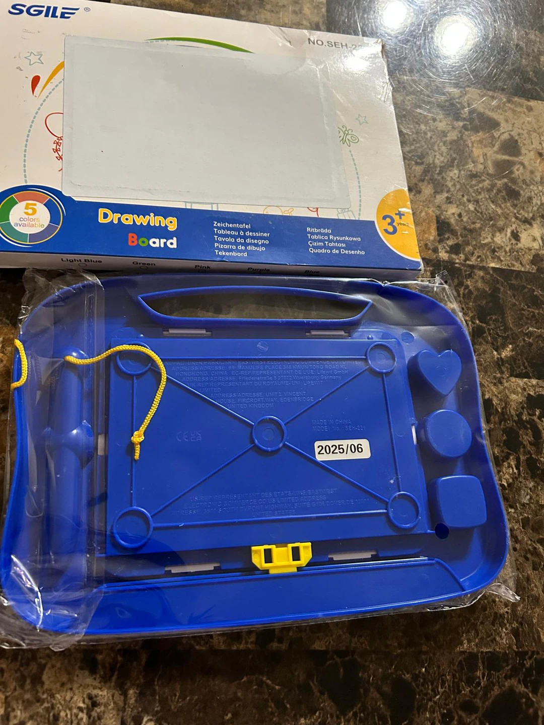 New-SGILE Magnetic Drawing Board for Kids - photo 3