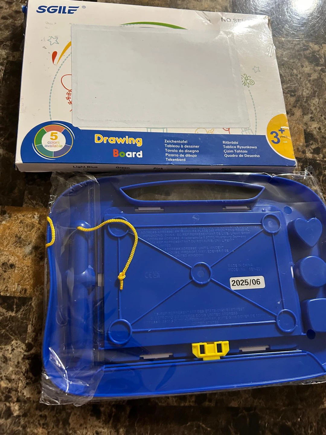 New-SGILE Magnetic Drawing Board for Kids - photo 2