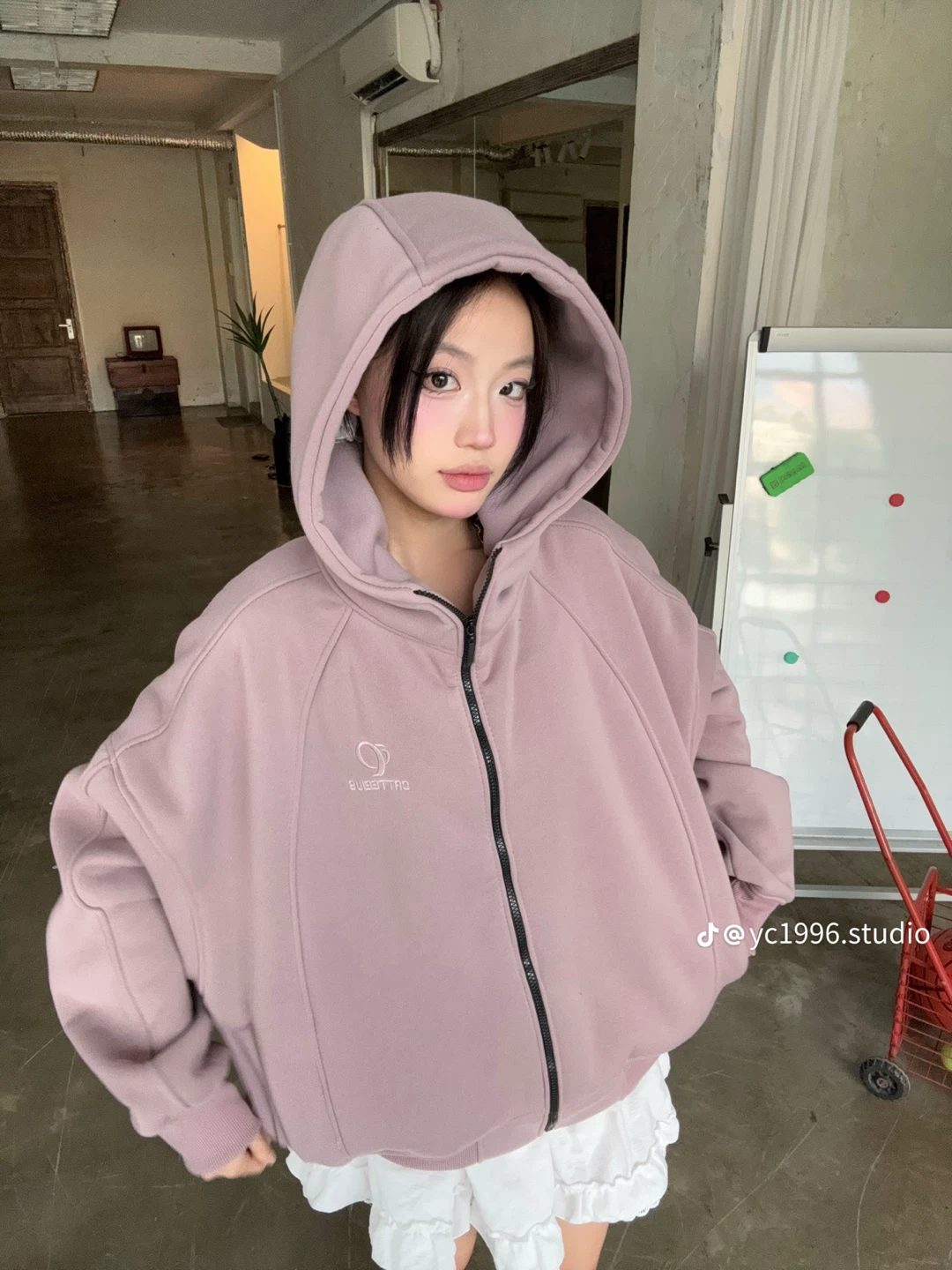 Oatmeal coloured zip-up hoodie - photo 2