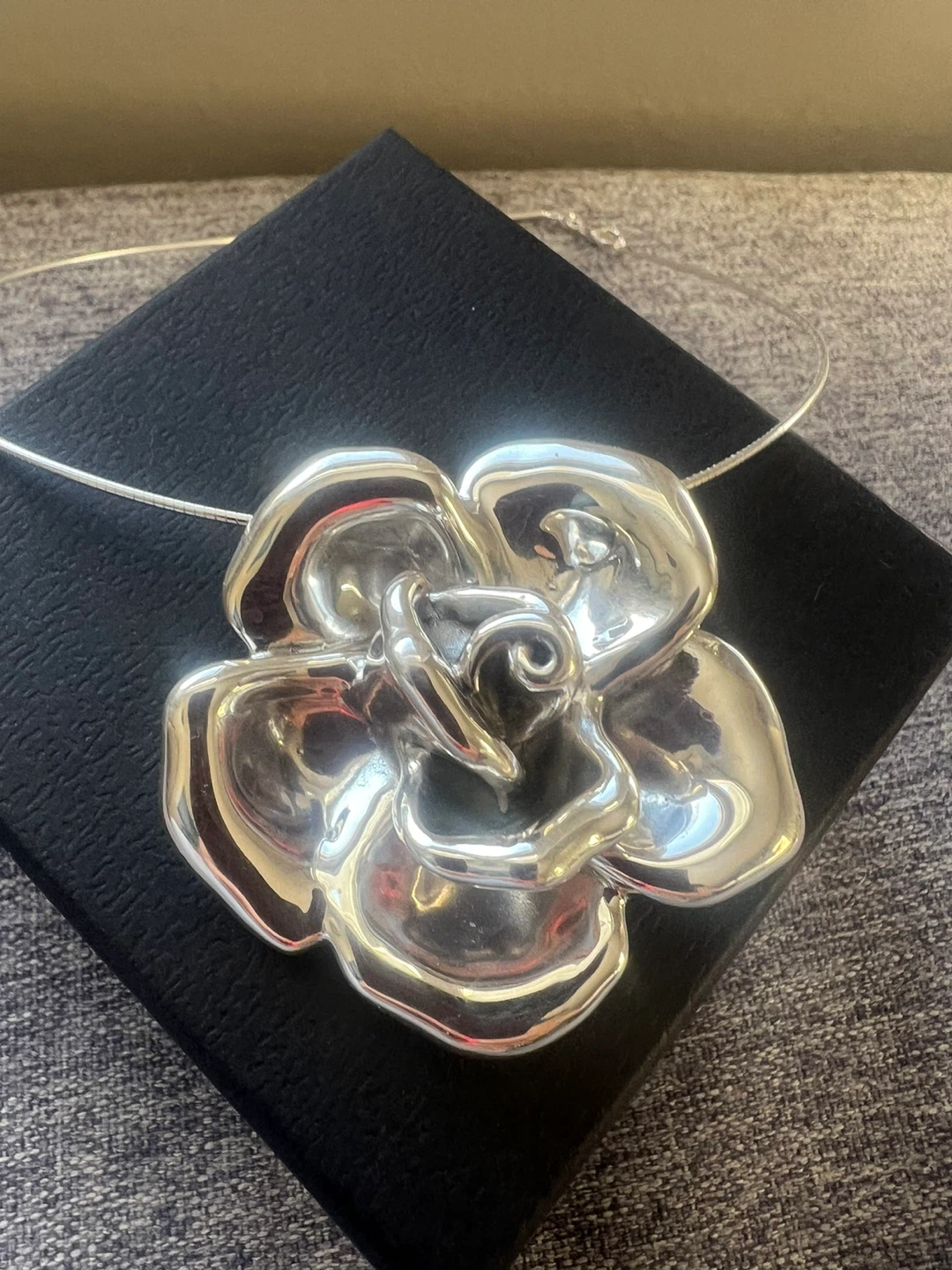 Sterling Silver Rose Pendant Necklace