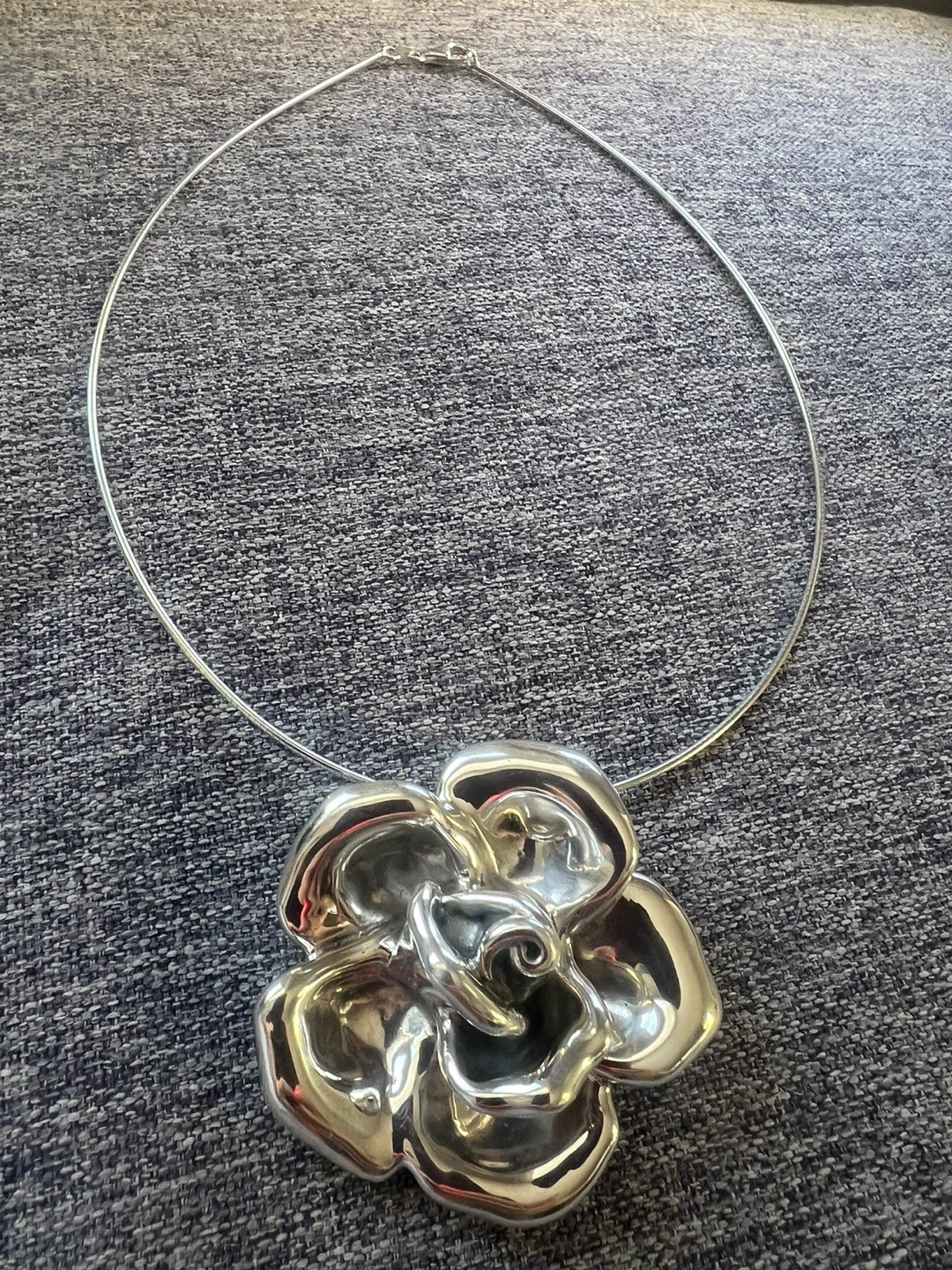 Sterling Silver Rose Pendant Necklace - photo 4