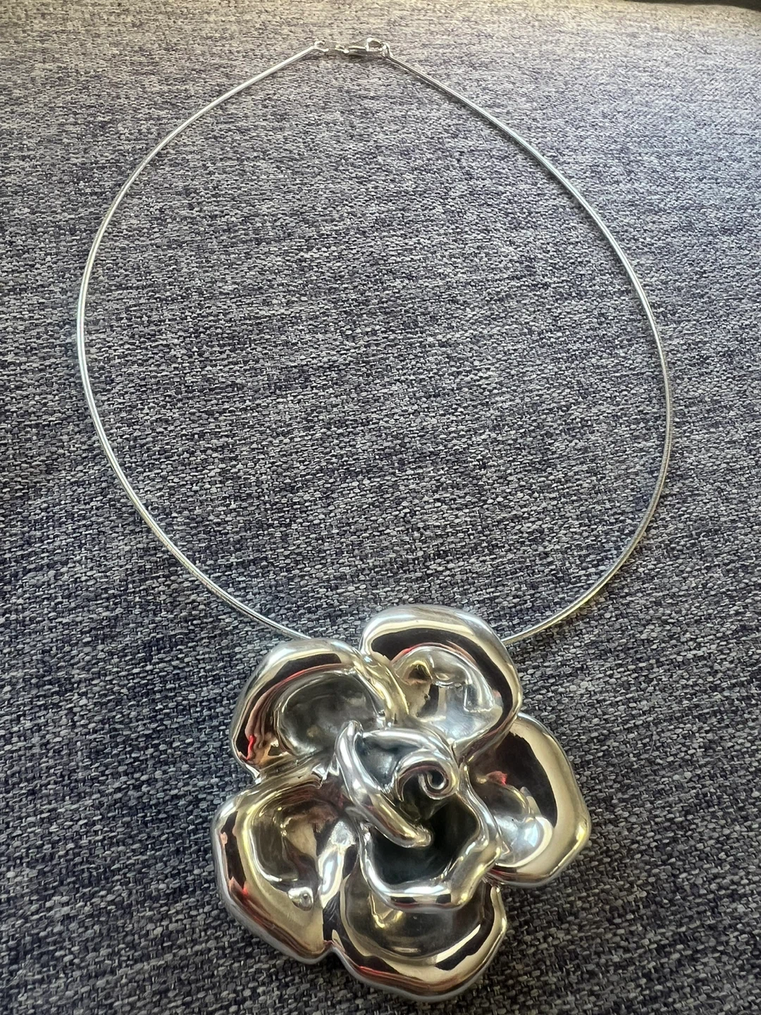 Sterling Silver Rose Pendant Necklace - photo 3