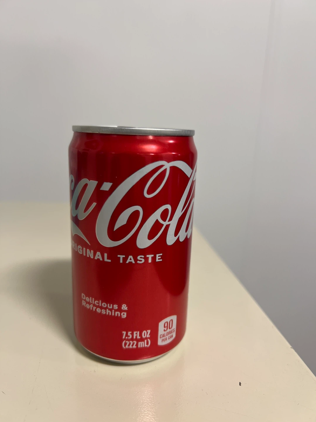 Coca-Cola Original Taste Soda Can - 7.5 FL OZ