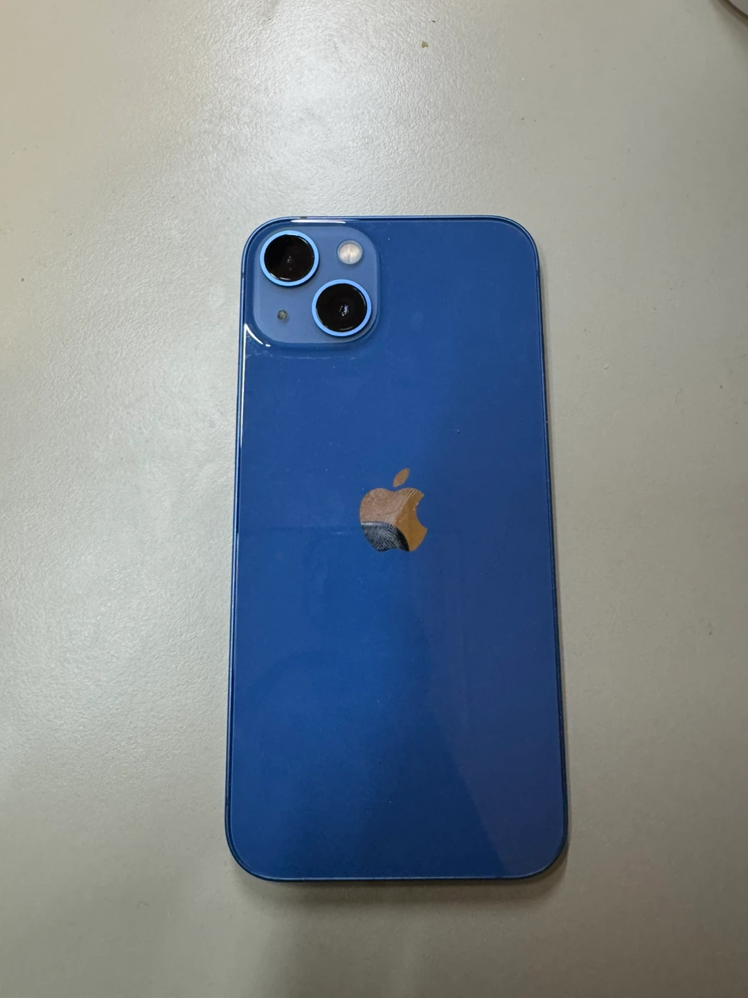iPhone 13 128gb UNLOCKED 87% Battery health