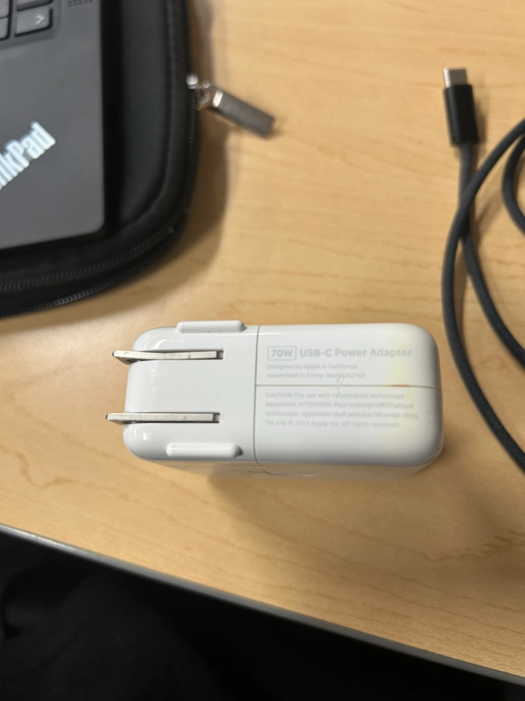 Apple 70W USB-C Power Adapter - photo 2
