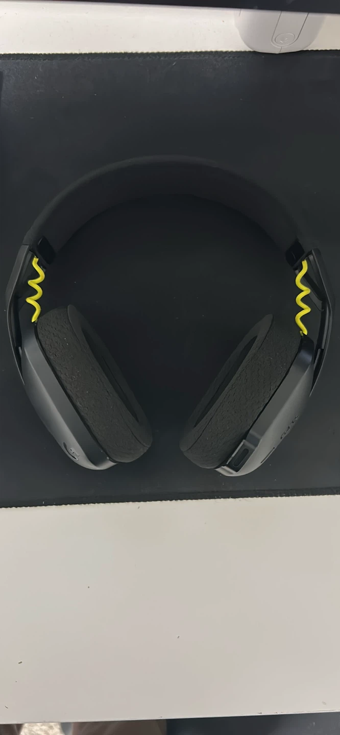 Logitech G435 LIGHTSPEED Wireless Gaming Headset - photo 2