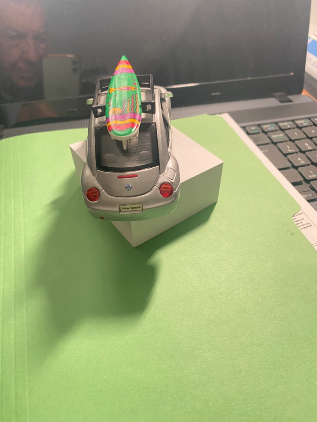 Silver Volkswagen New Beetle Toy Car with Surfboard - photo 3