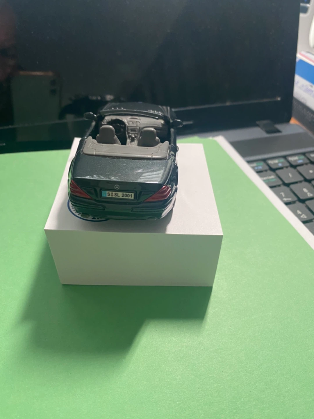Maisto Mercedes-Benz SL-Class Diecast Toy Car - photo 2