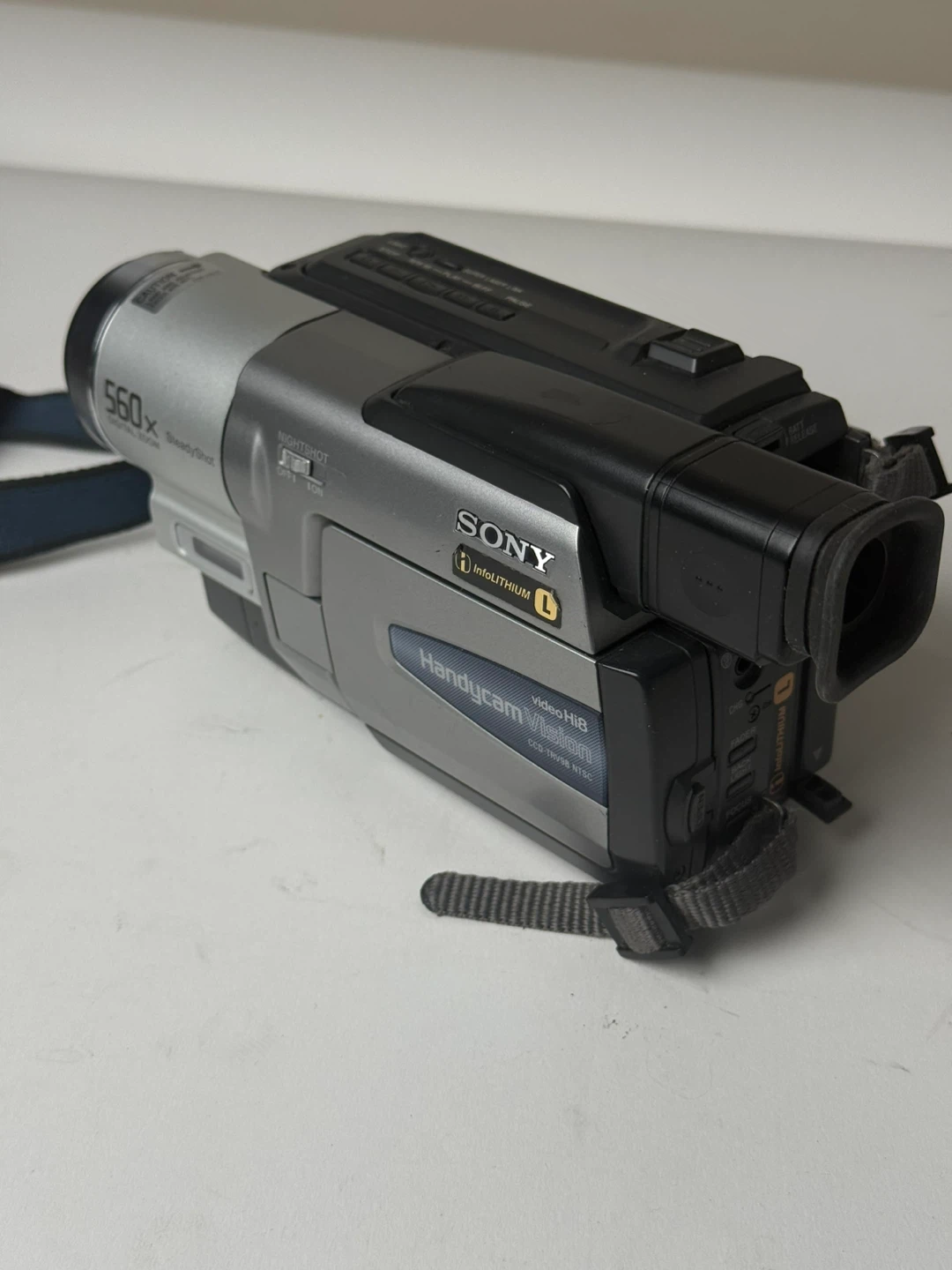 Sony Vintage Handycam TRV-98 Video 8 Camcorder - photo 5