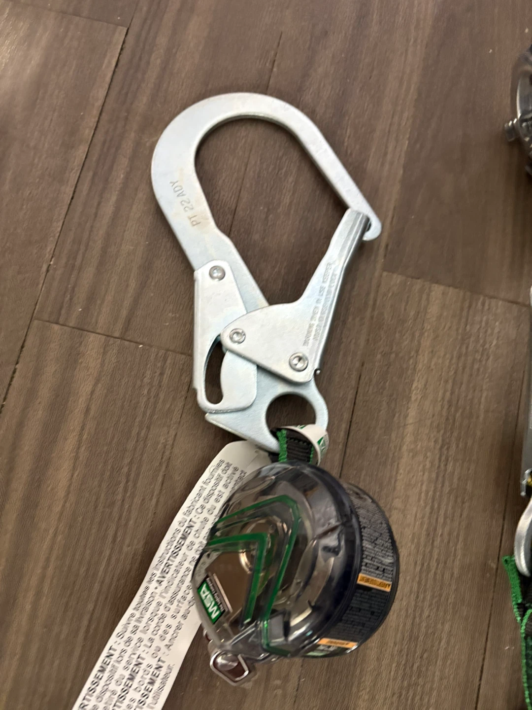MSA V-TEC Personal Fall Limiter 10' Retractable Lanyard - photo 3