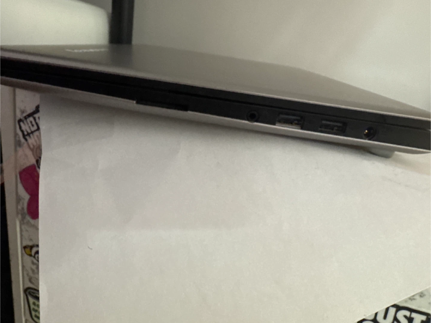 Lenovo IdeaPad S400 Touch Laptop - photo 5