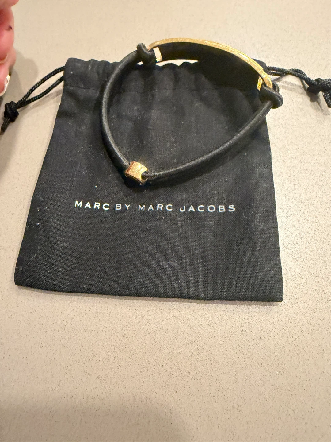 Marc by Marc Jacobs Black Leather ID Bar Bracelet - photo 5