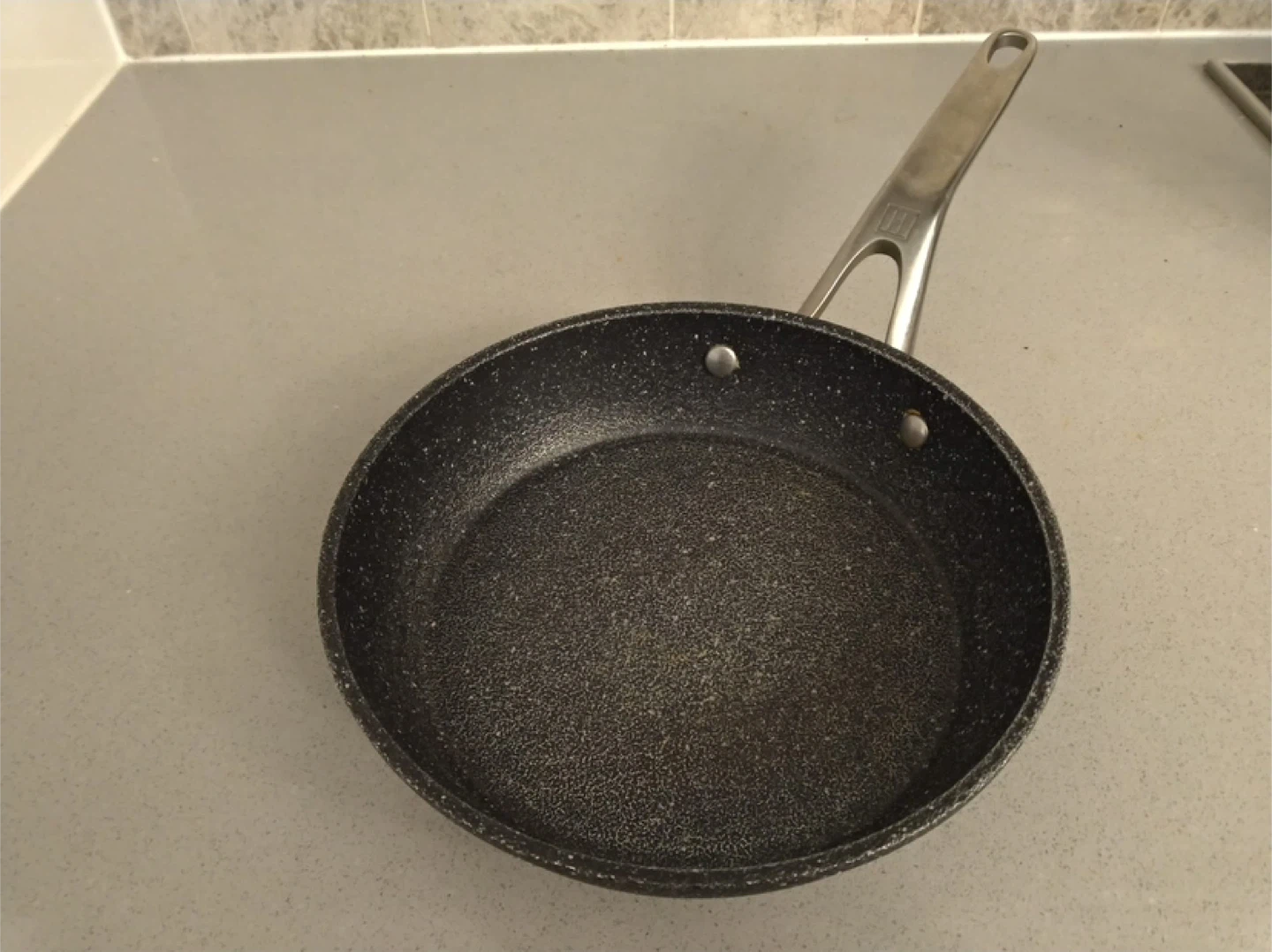 Kitchen tools as shown on photo - photo 4