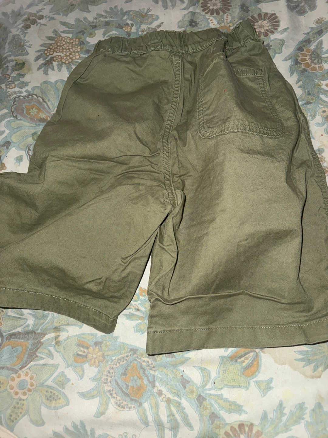Uniqlo Kids Olive Green Cotton Shorts Size 9-10 - photo 4