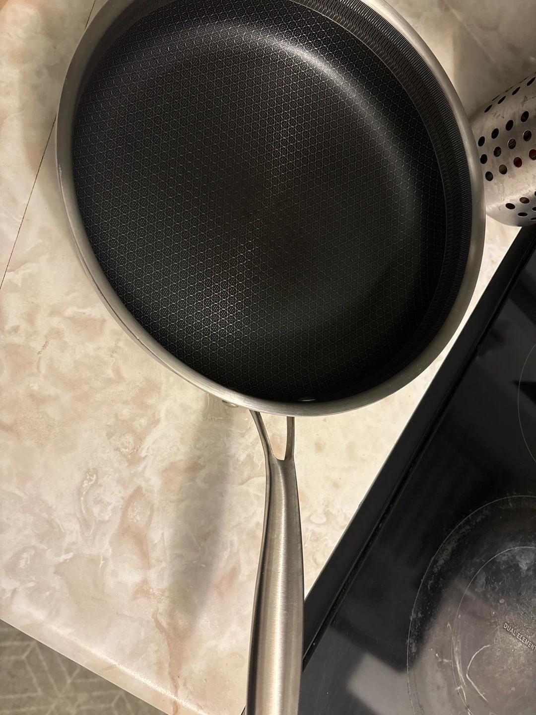 Stainless Steel Frying Pan with honeycomb nonstick