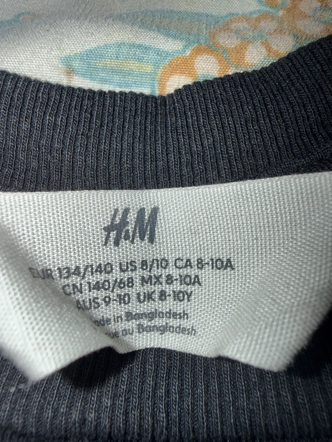 H&M Black Long Sleeve Sweatshirt - photo 2