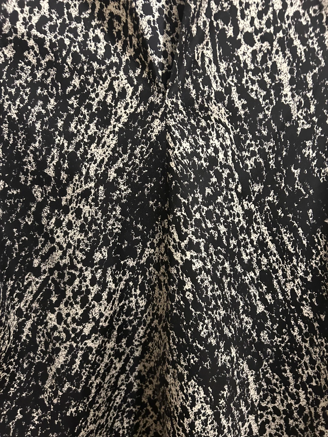 Women's Black and White Print Blouse - photo 2