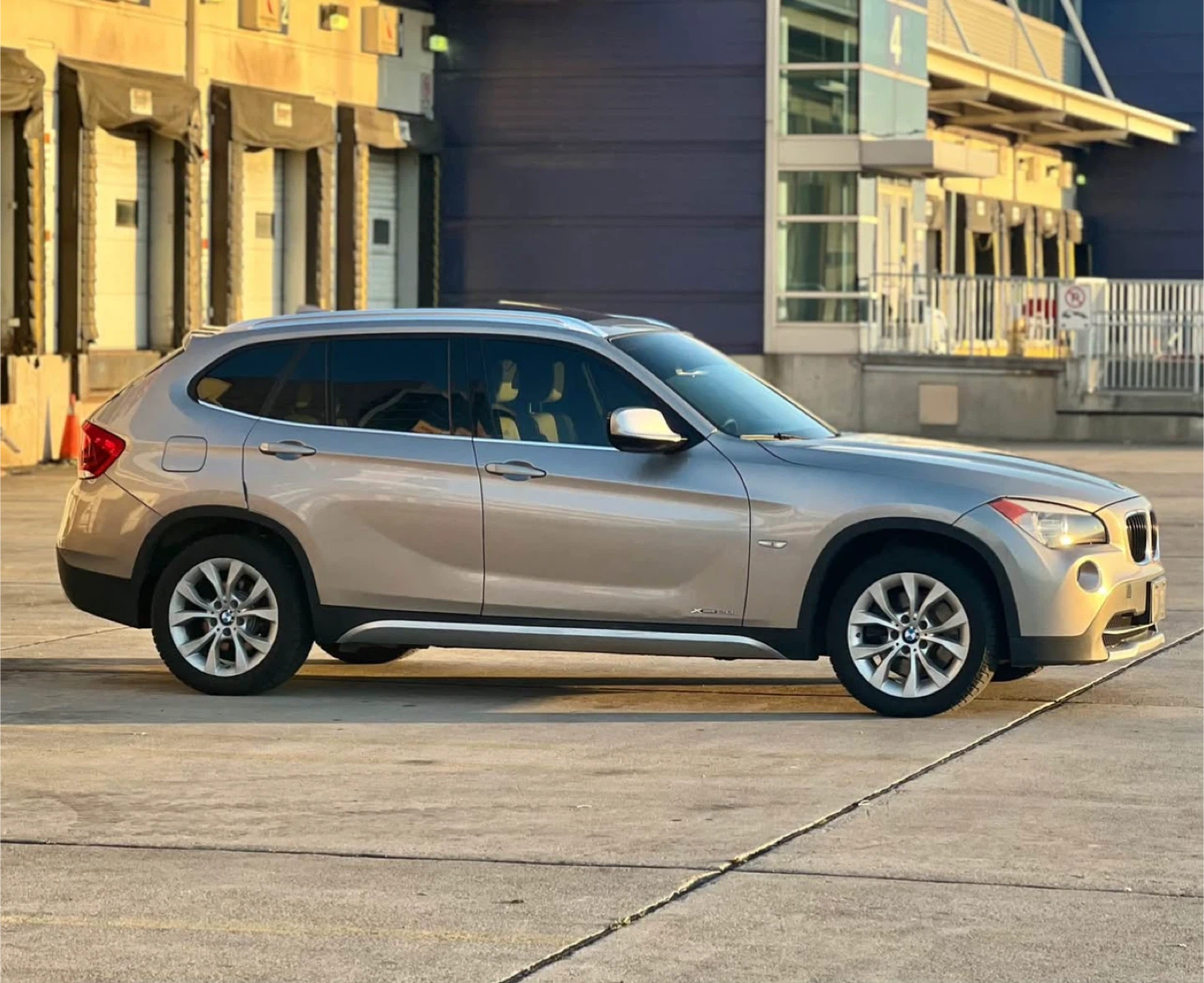 BMW X1 xDrive28i - photo 4