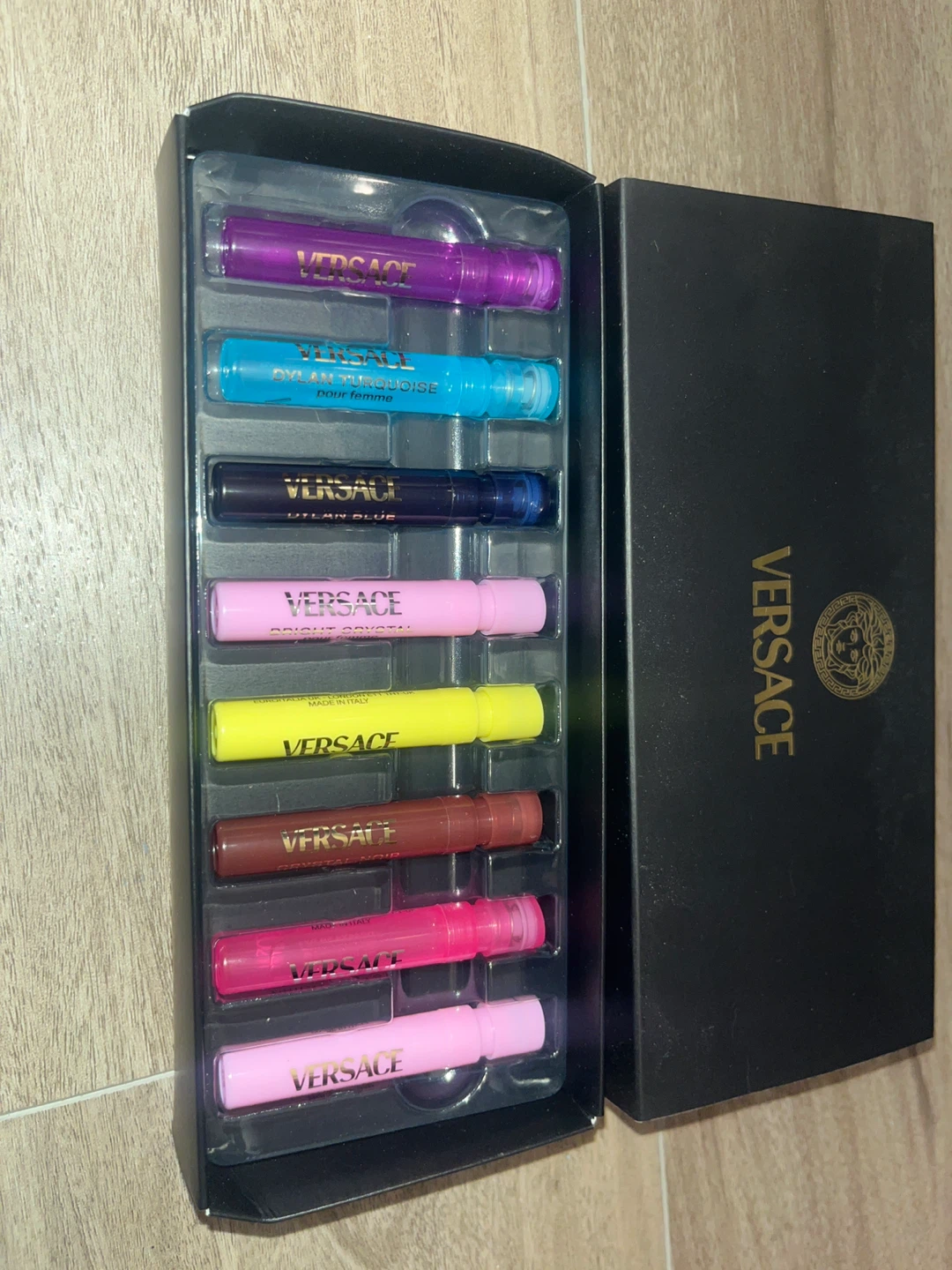 Versace Perfume Sampler Set - photo 2