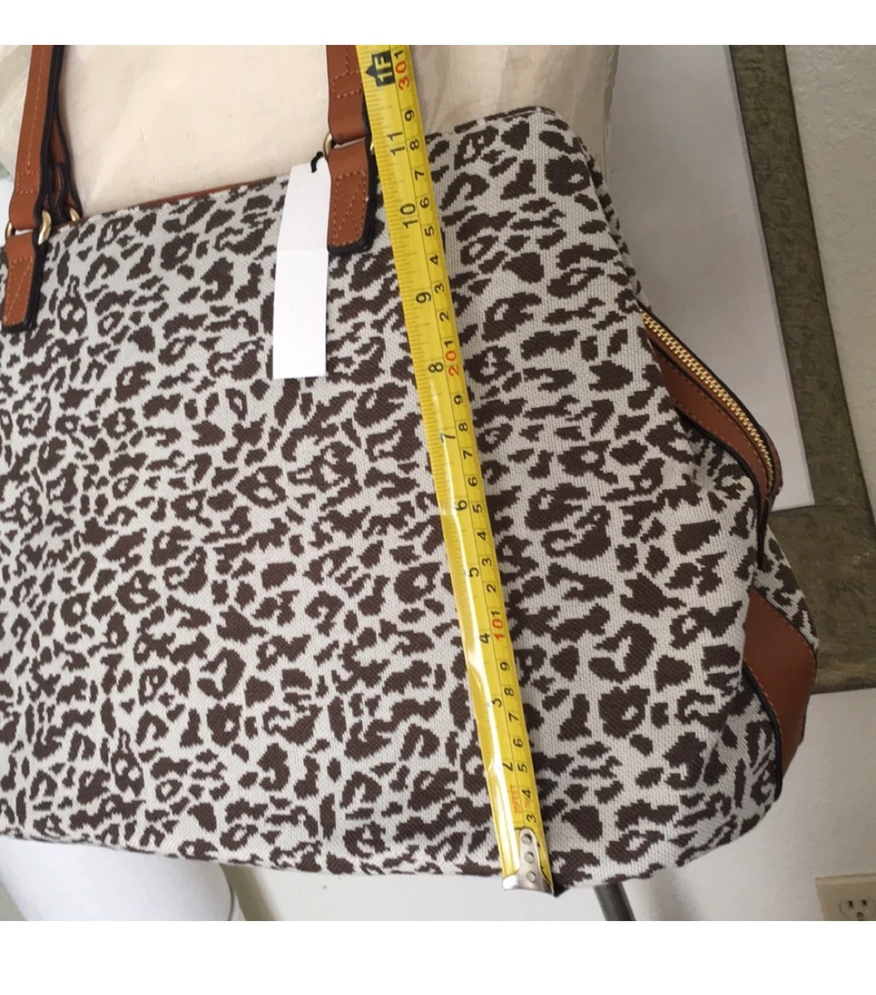 ACCEPTING OFFERS Sole Society Leopard Print Tote with Tan Straps - photo 4