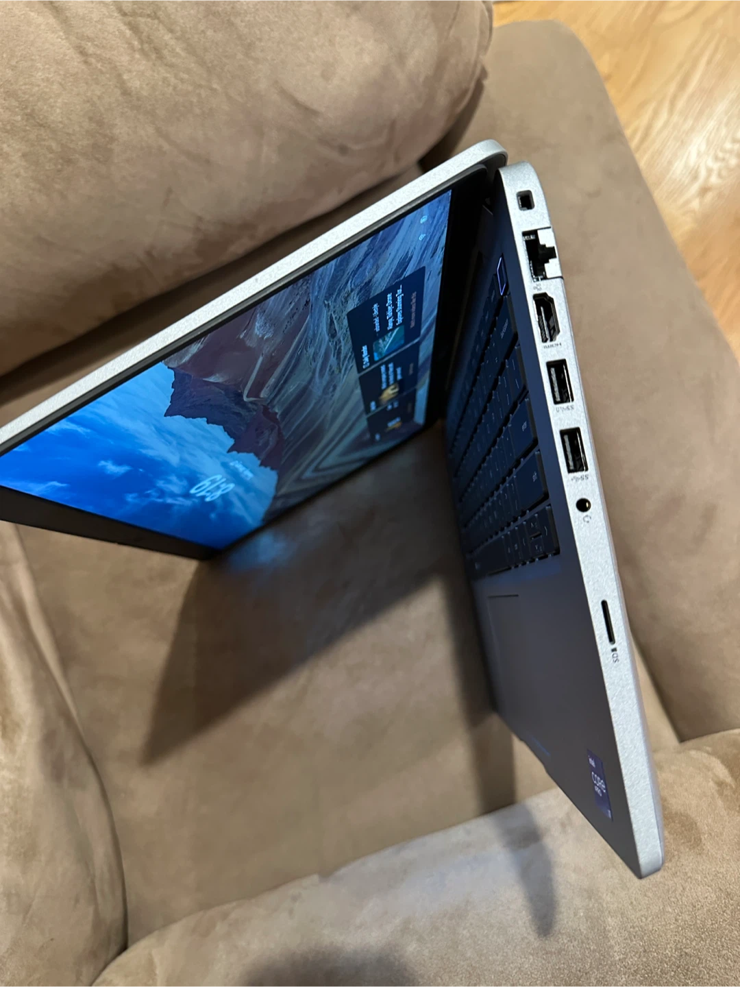 Dell Latitude 5420 *11th gen Intel i7 *512 Gb SSD drive - photo 5