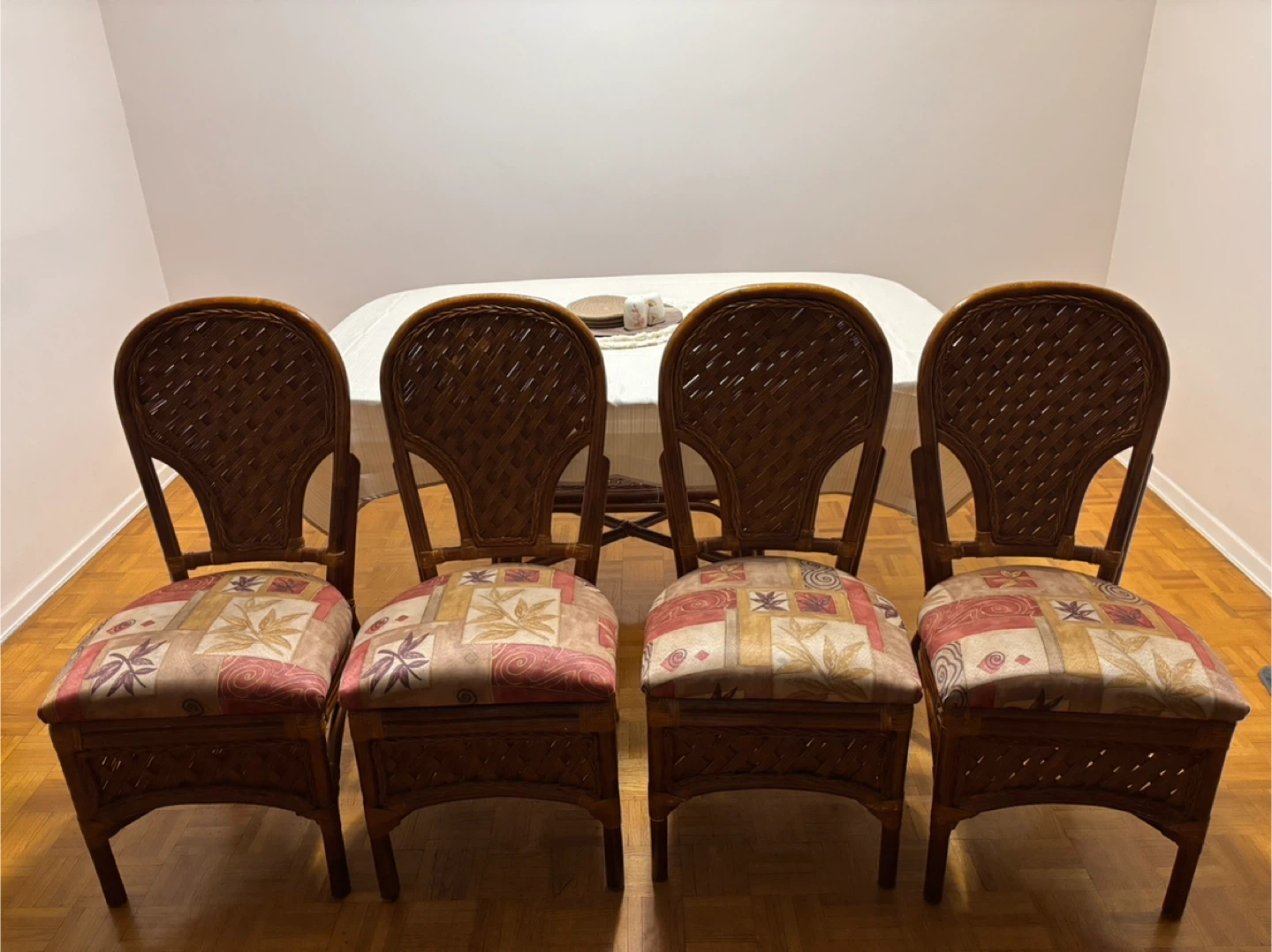 Dining Set with Glass Top Table and 4 Chairs - photo 3
