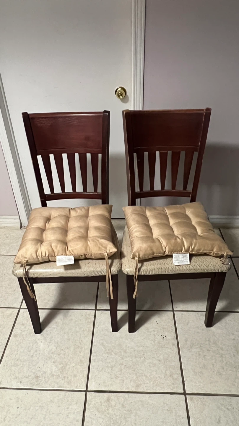 Set of 2 Wooden Dining Chairs – Used - photo 3