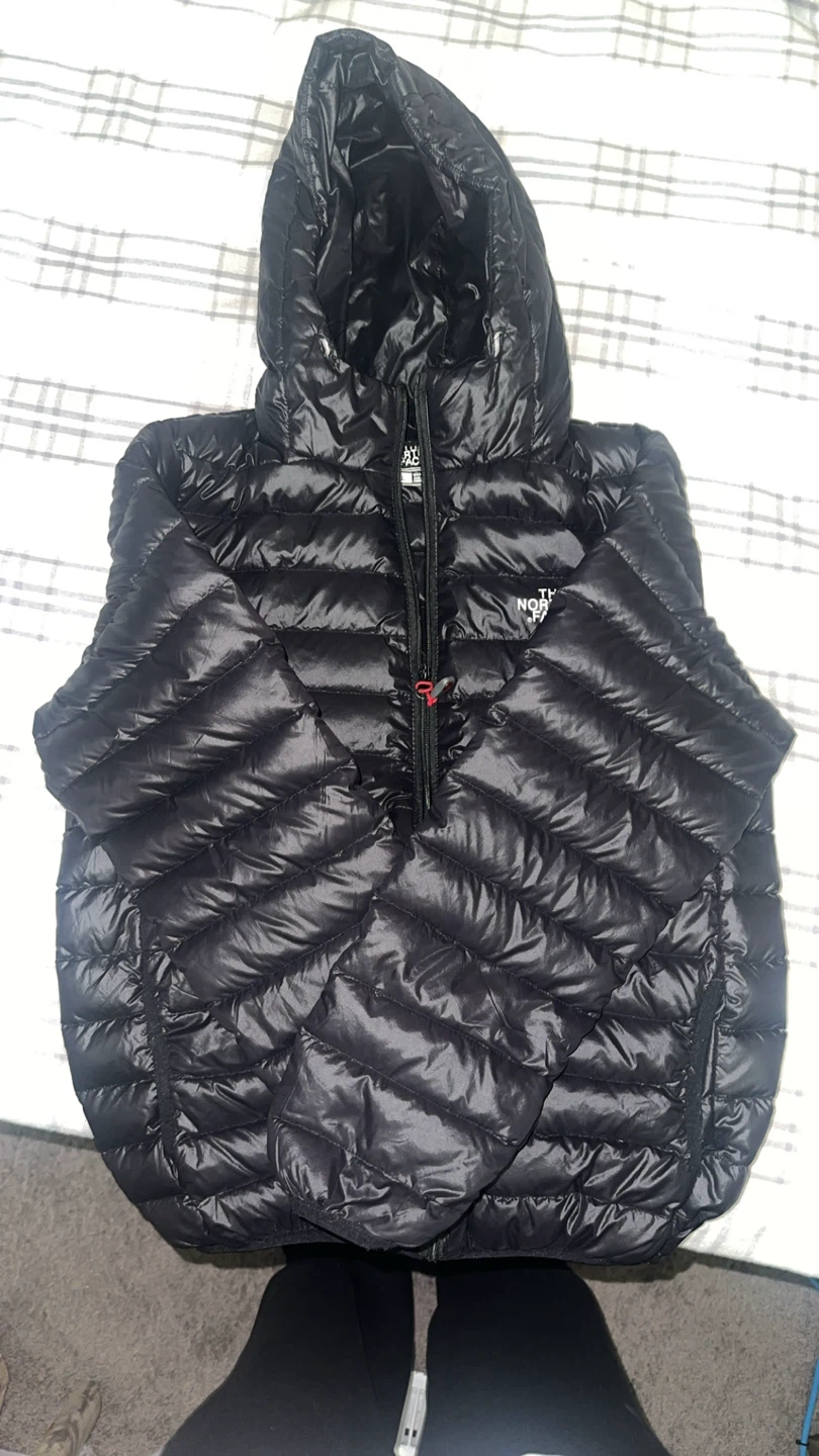 The North Face Black Puffer Jacket - Size L - photo 4