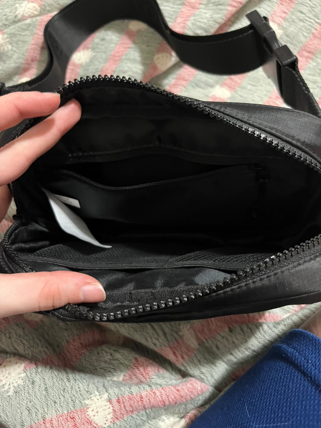 Lole Black Puffer Belt Bag - photo 3