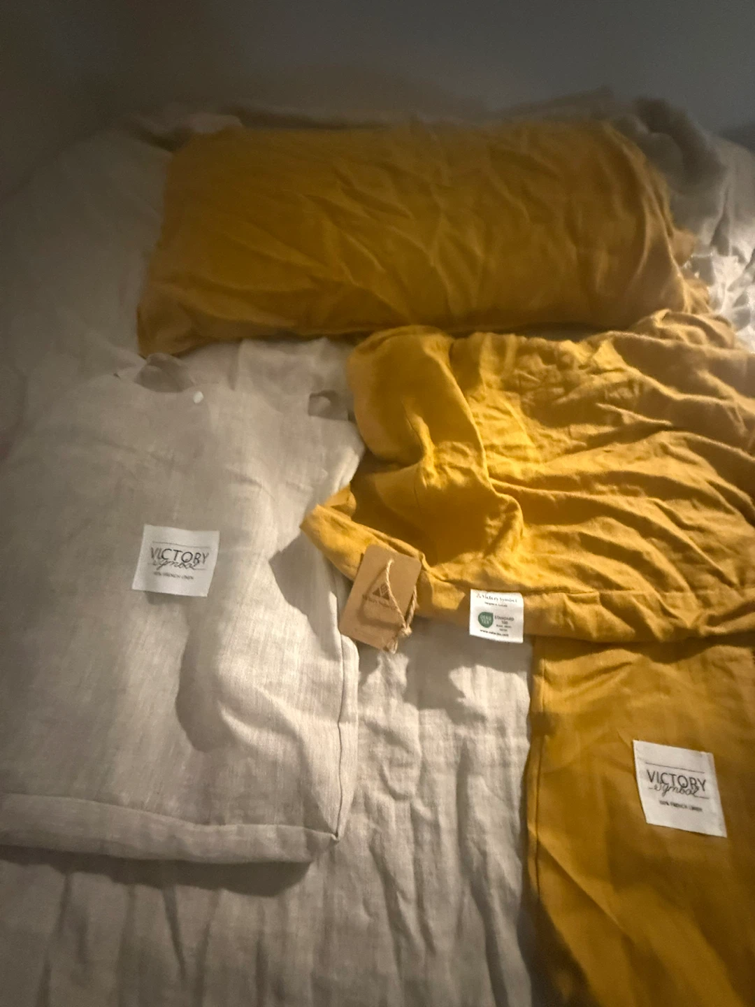 Linen Bed sheets/beddings❤️