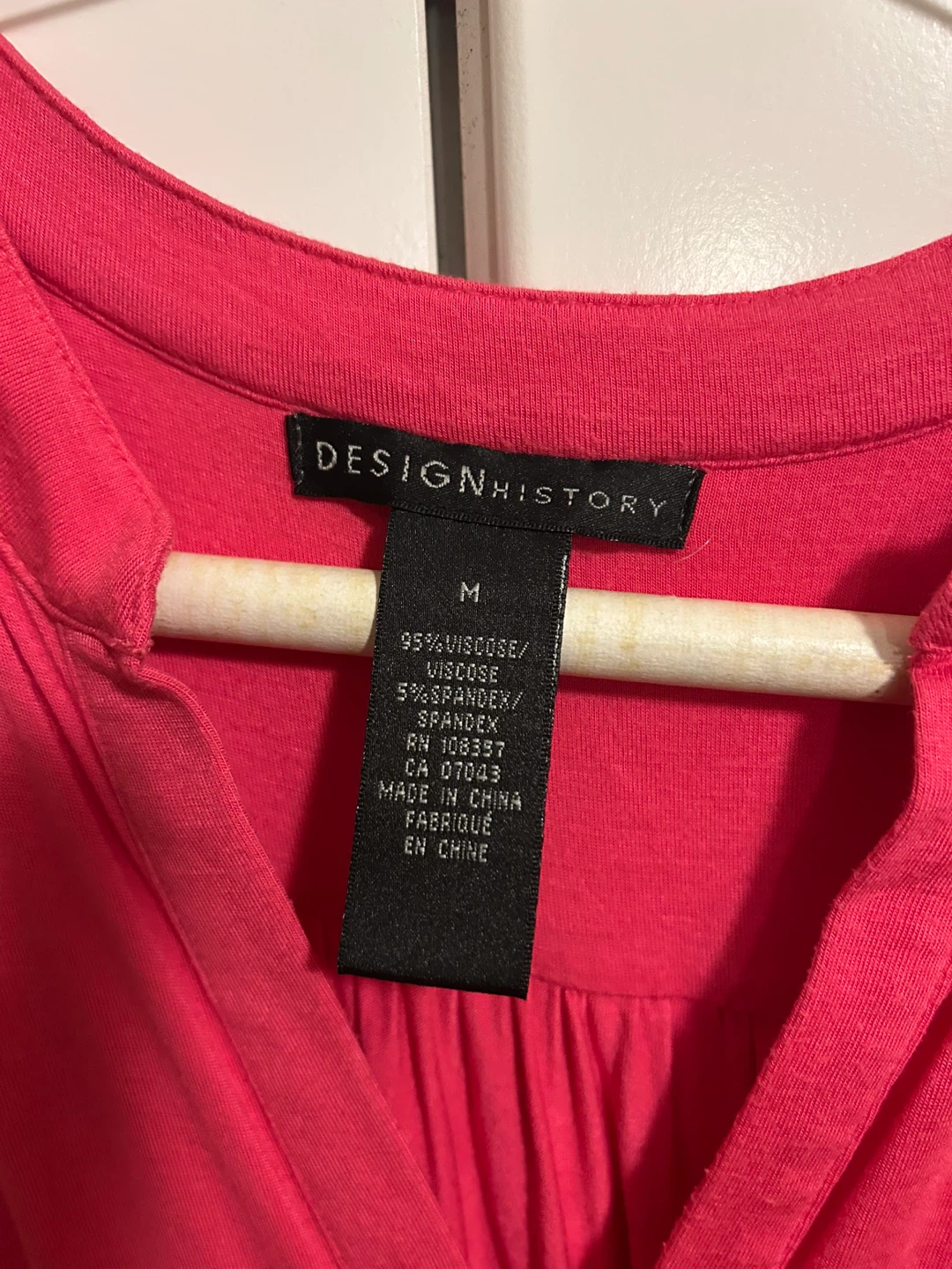 DESIGN HISTORY Women's Pink V-Neck Smocked Dress - photo 3