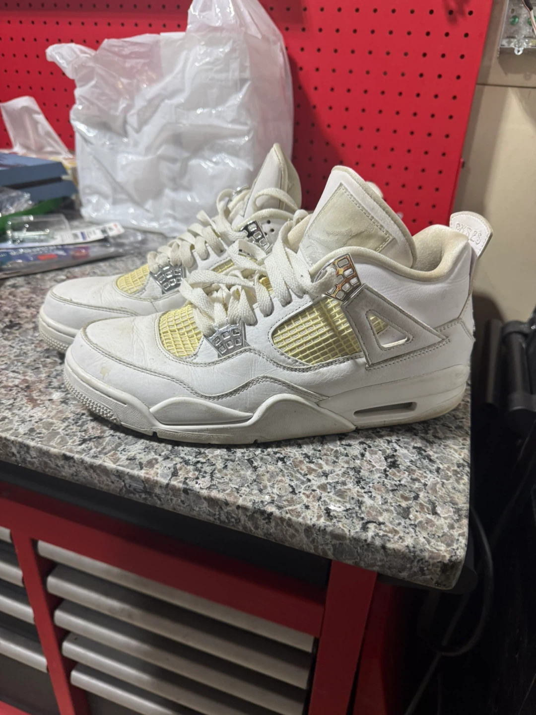 Air Jordan 4 White Yellow Sneakers - photo 2