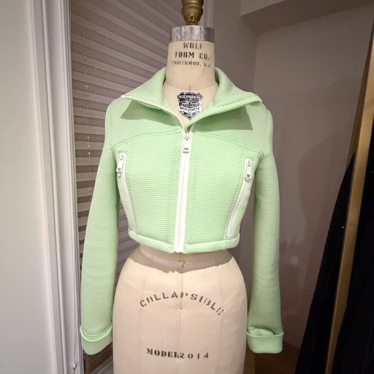 KOSMOS CUTURE Cropped Jacket - photo 2