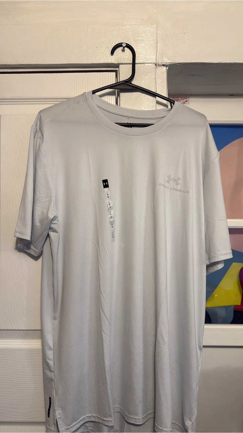 Under Armour Men's T-Shirt