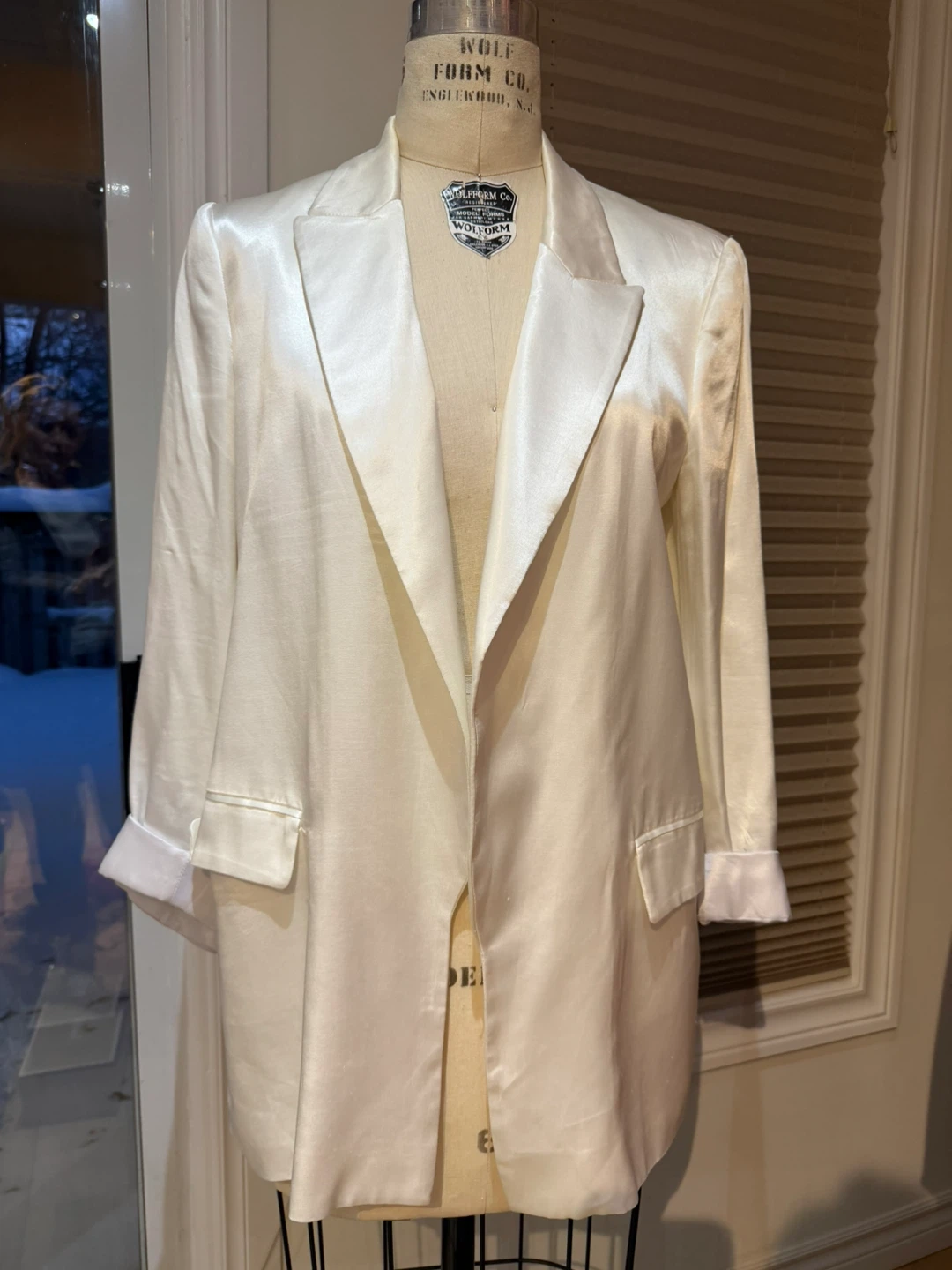 ZARA Cream Satin Blazer Jacket - Medium