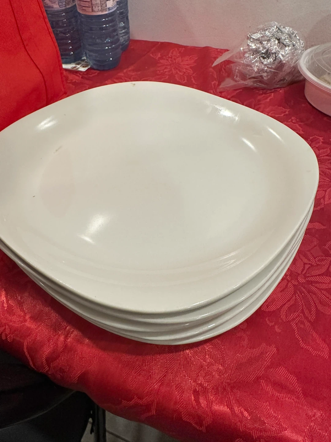 Set of 5 White Square Plates