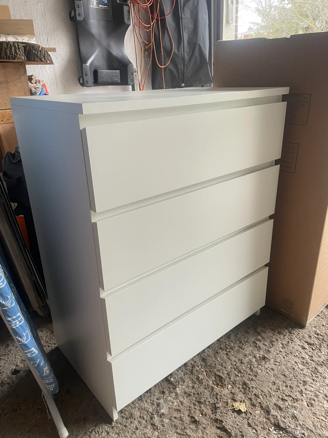 White 4-Drawer Dresser