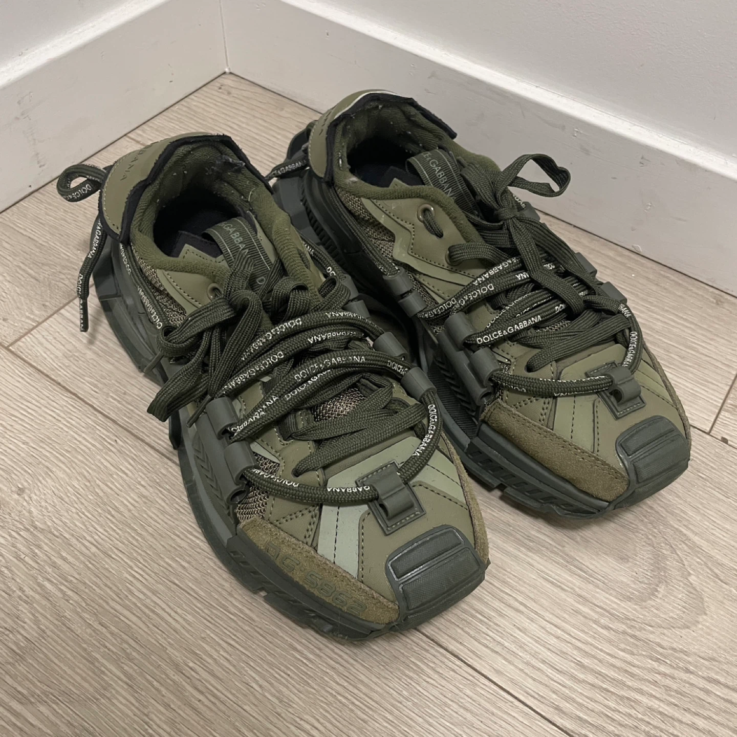 [Dolce & Gabbana] Men's Green Sneakers