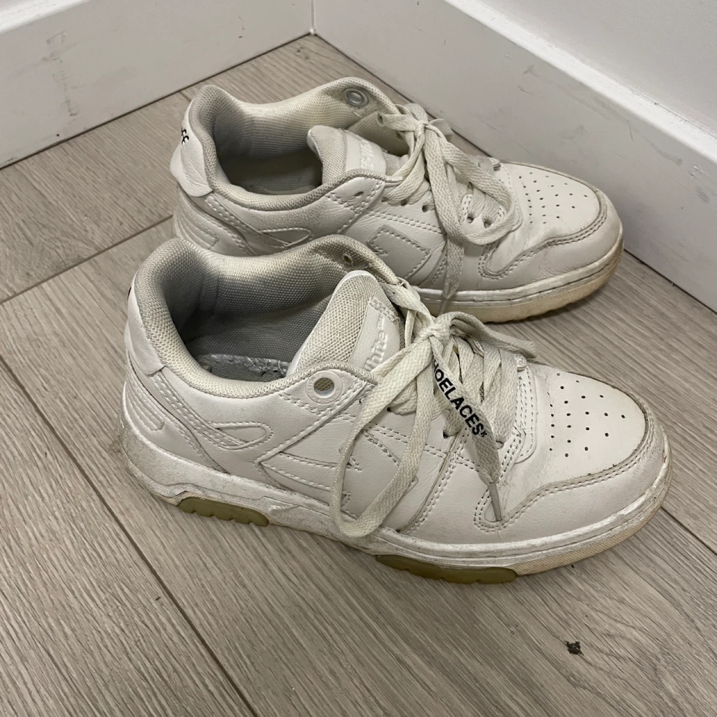 [OFF-WHITE] White Low Top Sneakers - photo 3