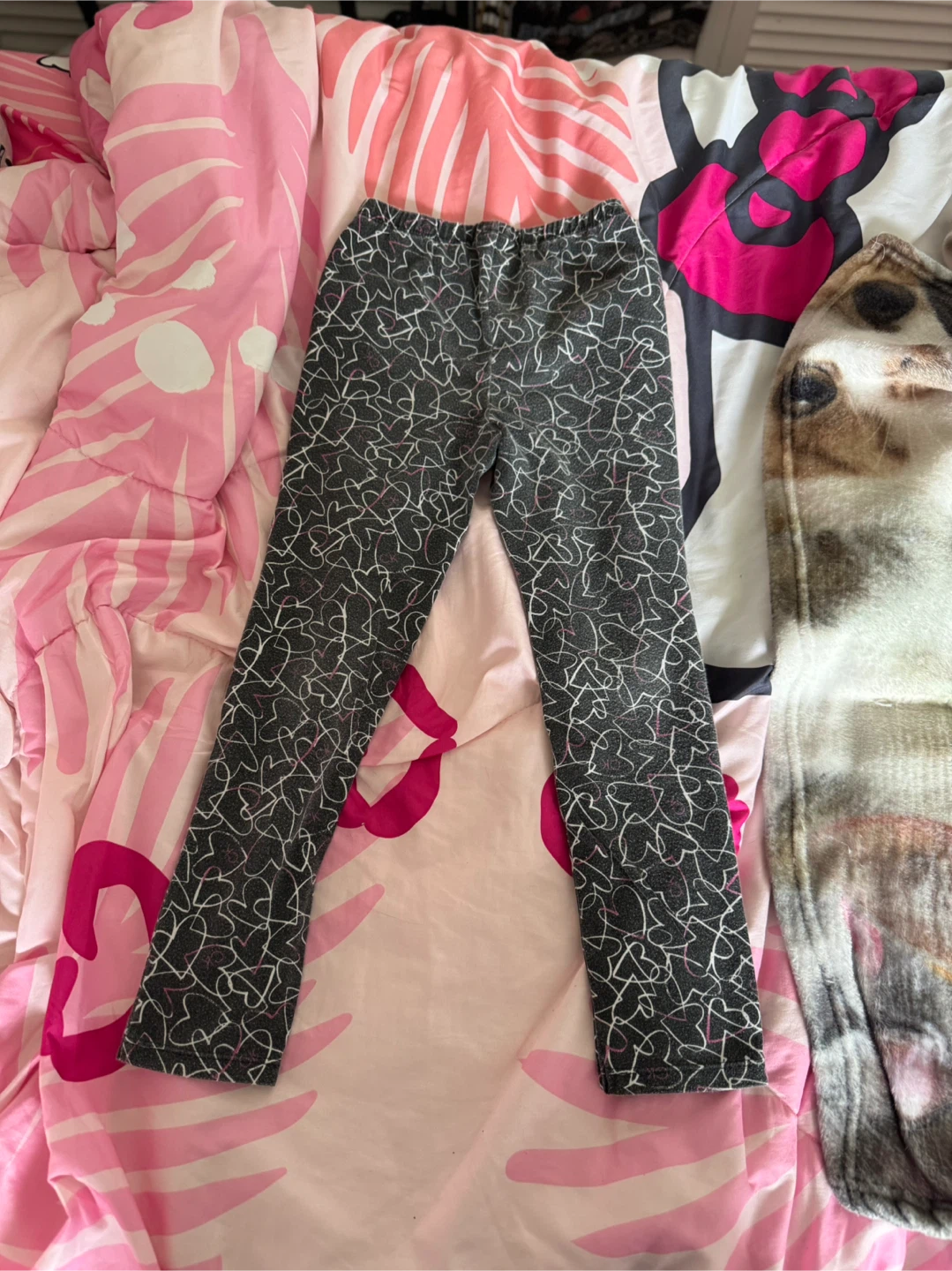 Girl's Grey Heart Pattern Leggings Size 6