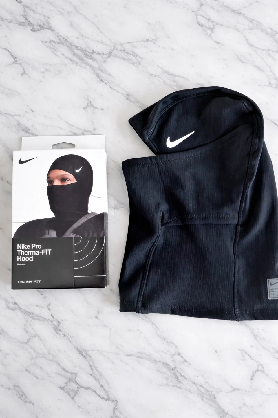 Nike Pro Therma-FIT Hood
