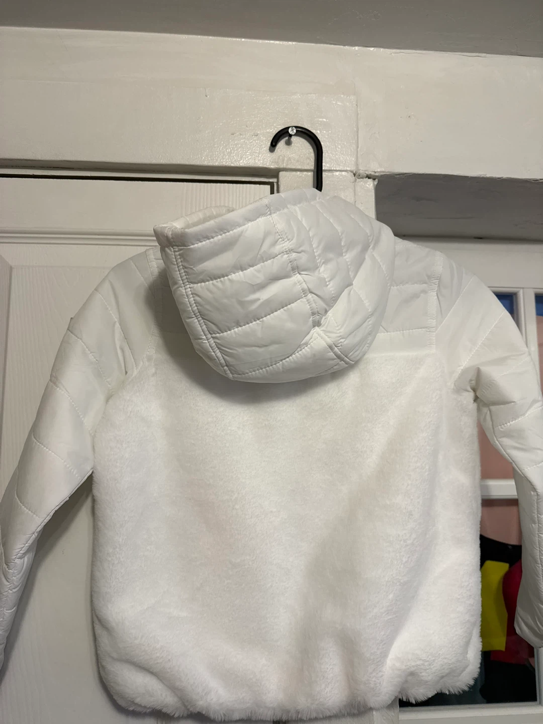 DKNY White Puffer Jacket with Faux Fur Accents - photo 4