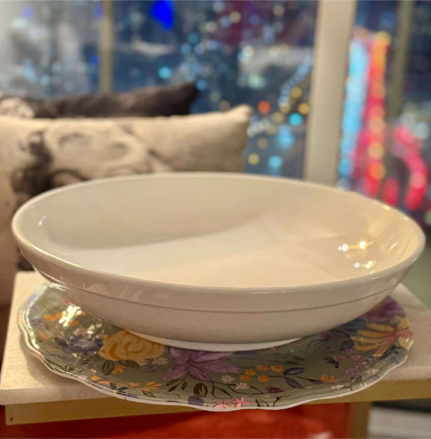FREE Large Serving Bowl & Floral Plate — Pickup ASAP