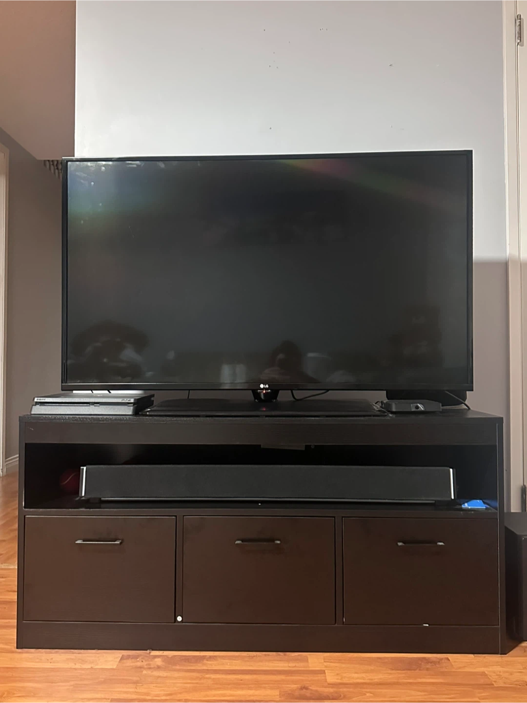 HomeTrends 3-Door TV Stand – True Black Finish - photo 4