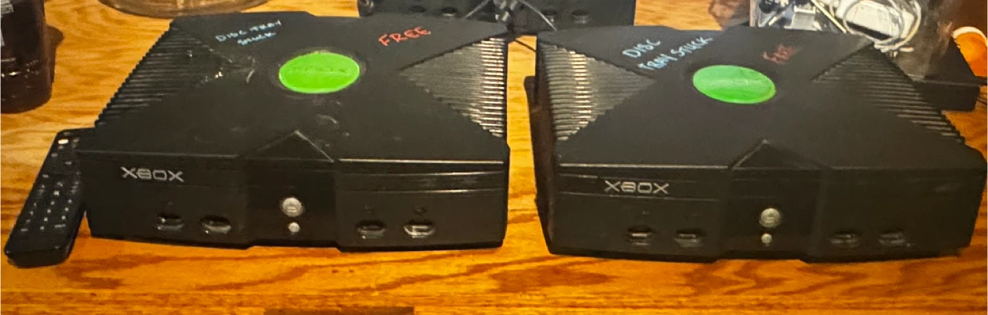 Xbox Console (Disc Tray Stuck) - photo 4